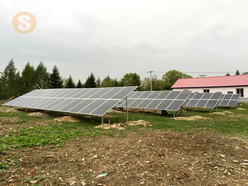 吉林省臨江市光伏扶貧—鬧枝鎮(zhèn)中學(xué)50KW