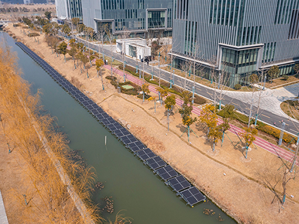 全球足跡｜光+氫！陽(yáng)光能源西伏河防眩光漂浮式光伏項(xiàng)目演繹“電站掘金”公式